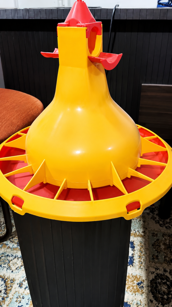 Poultry Pan Feeder